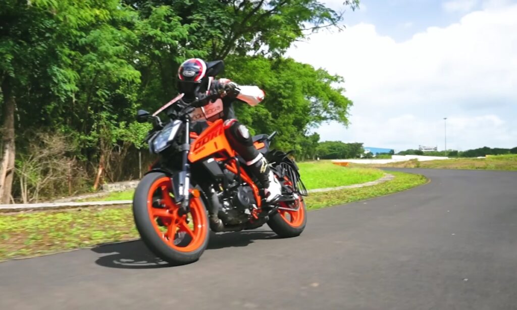 KTM Duke 390