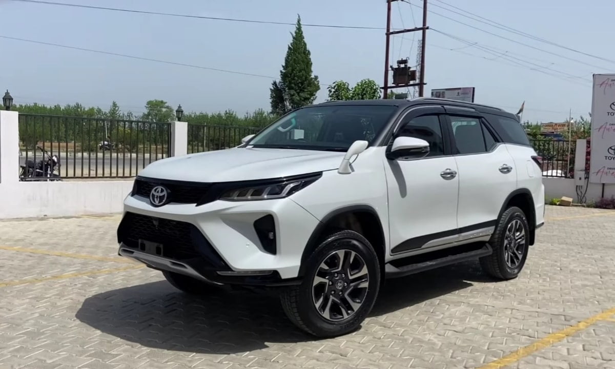 Toyota Fortuner Legender: আপনার গাড়ি কালেকশনে রয়েছে তো এই গাড়িটি